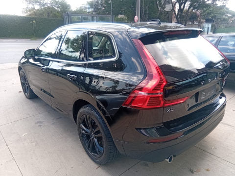 Volvo VOLVO XC60 T5 MOMENTUM  2.0 245CV 2018