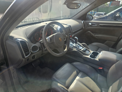 Porsche CAYENNE S 4.8 V8 2013