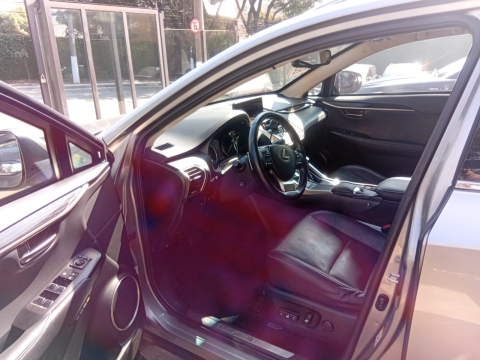 Lexus LUXURY 2.5 NX300H  2019