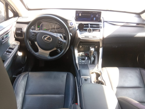 Lexus LUXURY 2.5 NX300H  2019