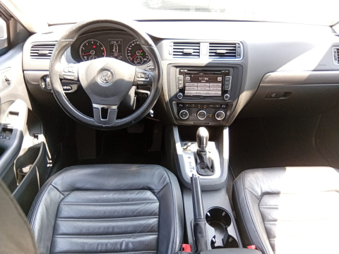 Volkswagen JETTA TSI HIGHLINE 2.0 TURBO  211CV 2014