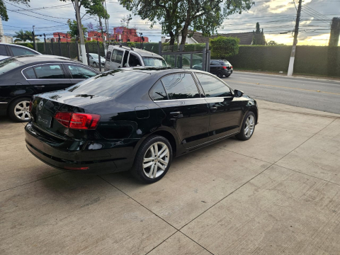 Volkswagen  JETTA 2.0 TURBO HIGHLINE  2015
