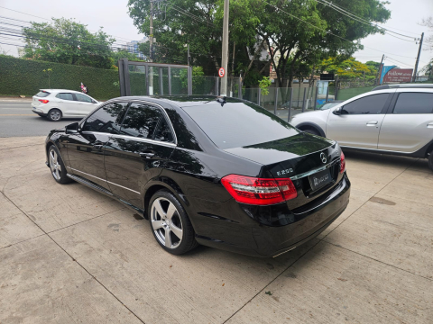 Mercedes-Benz MERCEDES BENZ E 250 CGI 2013