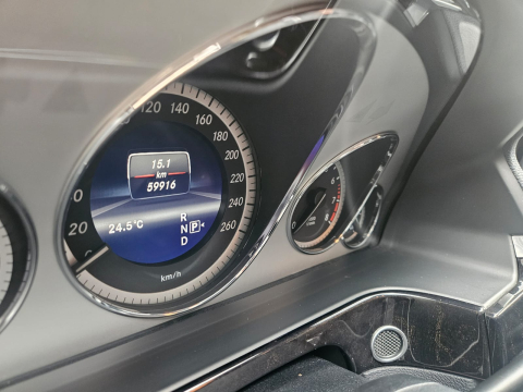 Mercedes-Benz MERCEDES BENZ E 250 CGI 2013