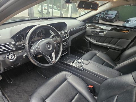 Mercedes-Benz MERCEDES BENZ E 250 CGI 2013