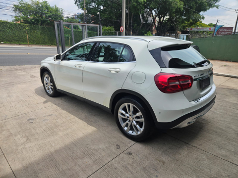 Mercedes-Benz Classe GLA 1.6 Style Turbo 2015