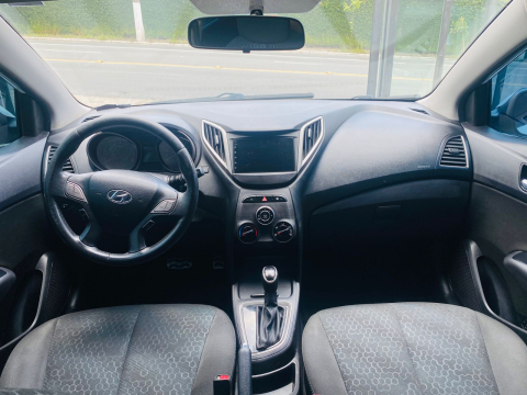 Hyundai HB20X 1.6 Style Flex Aut. 5p 2016