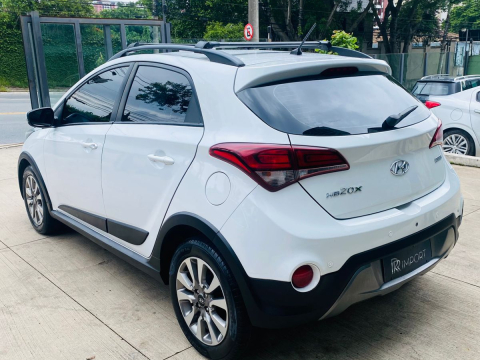 Hyundai HB20X 1.6 Style Flex Aut. 5p 2016