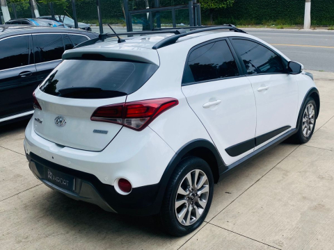 Hyundai HB20X 1.6 Style Flex Aut. 5p 2016