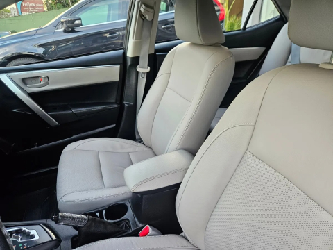 Toyota Corolla 1.8 16v Gli Flex 4p 2017