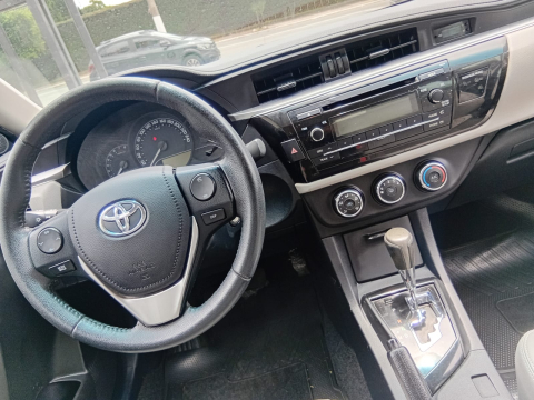 Toyota Corolla 1.8 16v Gli Flex 4p 2017