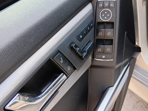 Mercedes-Benz GLK 280 3.0 V6  2009