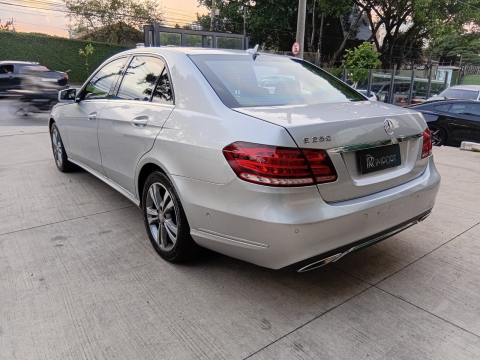 Mercedes-Benz Classe E250 2.0 Turbo 2p 2014