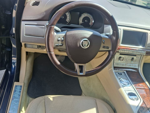 Jaguar XF 3.0 V6 24v Aut. 4p 2011