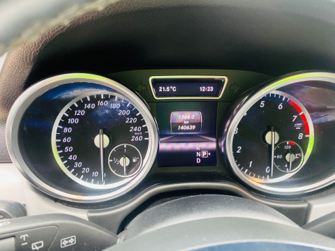 Mercedes-Benz Classe ML 3.5 Sport Blueefficiency 5p 2013